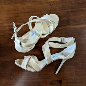 Jimmy Choo Patent Leather Nude Lottie